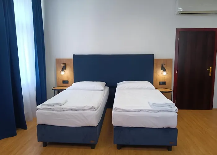 Powder Tower Apartmanhotel 4*