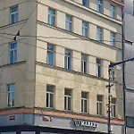 Powder Tower Apartahotel 4*